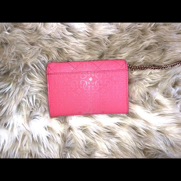 Pink Guess Wallet 💗👛 - Picture 3 of 3